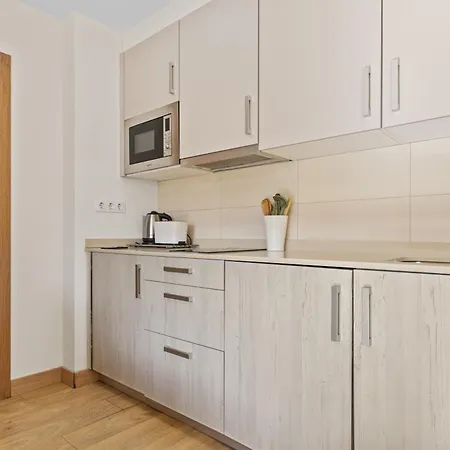 2 Plazas 3 Ballota Sin Jardin B Appartement *